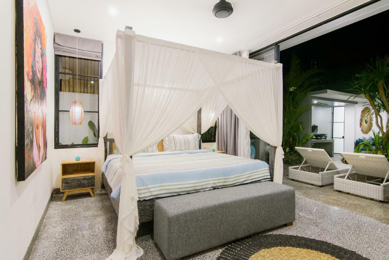 Villa Como Close To Finns Beach Club Kuta Lombok Buitenkant foto